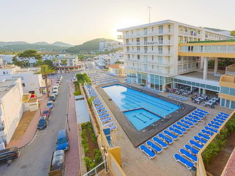 Sirenis Playa Imperial Hotel Cala Llonga  Buitenkant foto